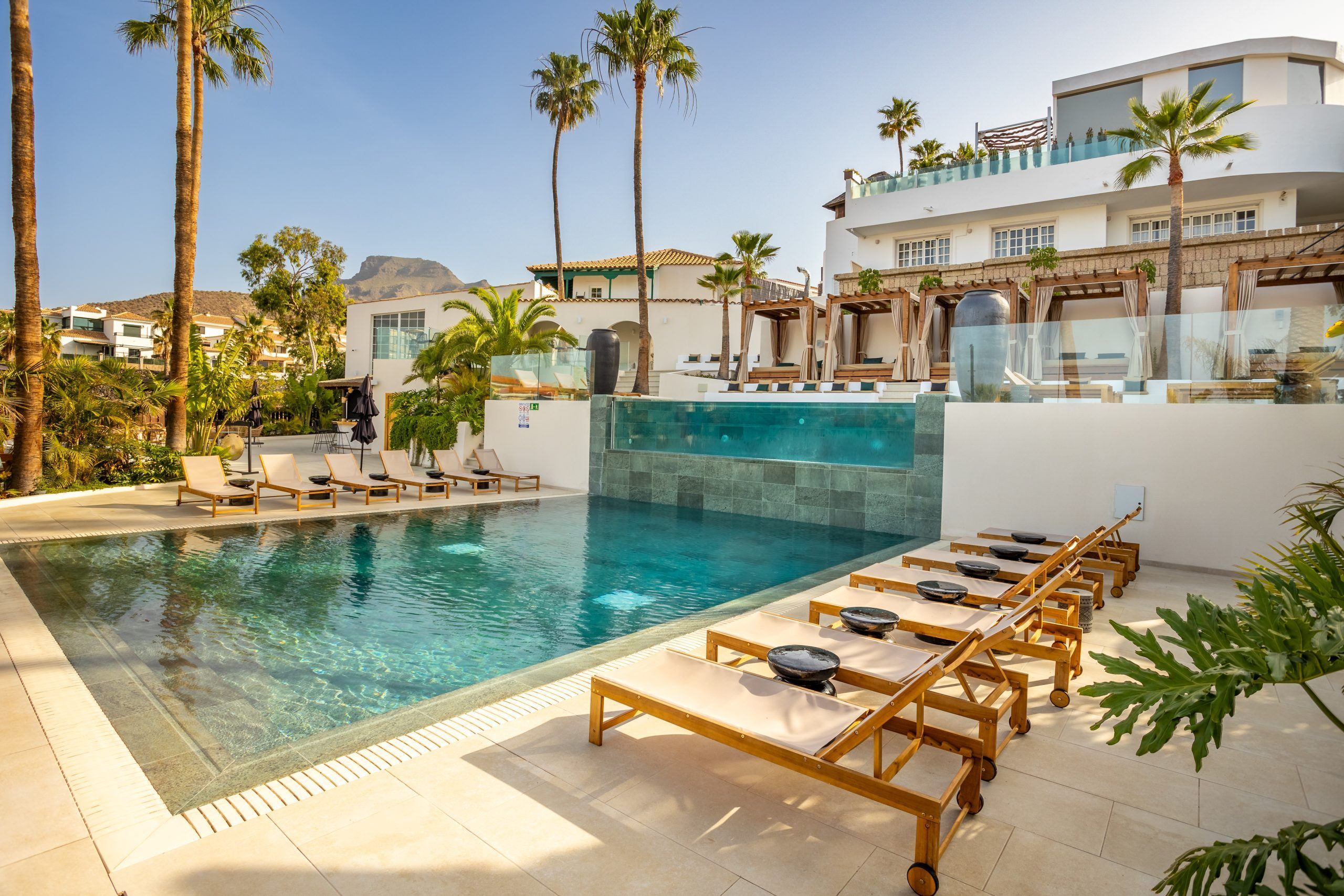 Hotel Estefania 222